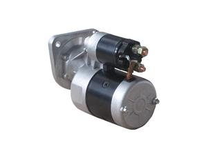 ROZRUSZNIK CASE Z PRZEKŁADNIĄ 12V 