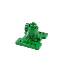 Uchwyt błotnika lewy John Deere AL208465 AL213971