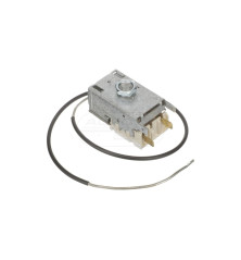 Termostat 84552531 CNH
