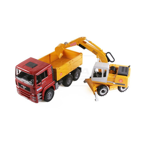 Ciężarówka wywrotka MAN TGA z koparką Liebherr Bruder 02751 BR02751